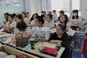 不要担心学不会，学习微整培训学校会为你解决！